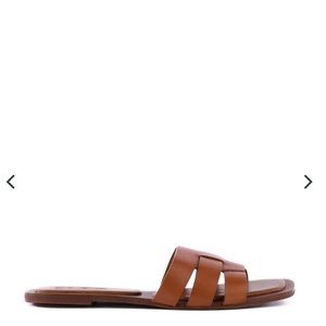 SEYCHELLES Practically Sandal, size 9
